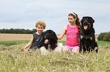 ENFANT ET CHIEN 247